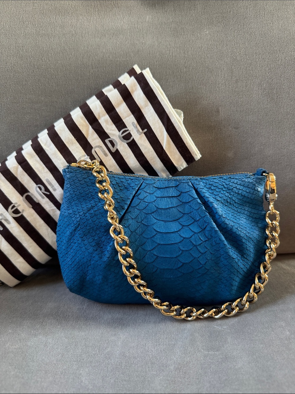 🔥 VTG Henri Bendel Teal Blue Python Embossed Expandable Mini Bag / Clutch